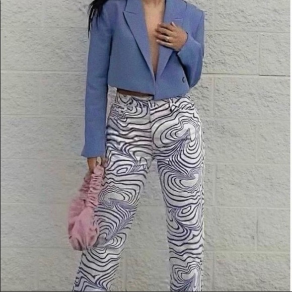 ZARA PRINTED STRAIGHT LEG JEANS - Picture 2 of 10